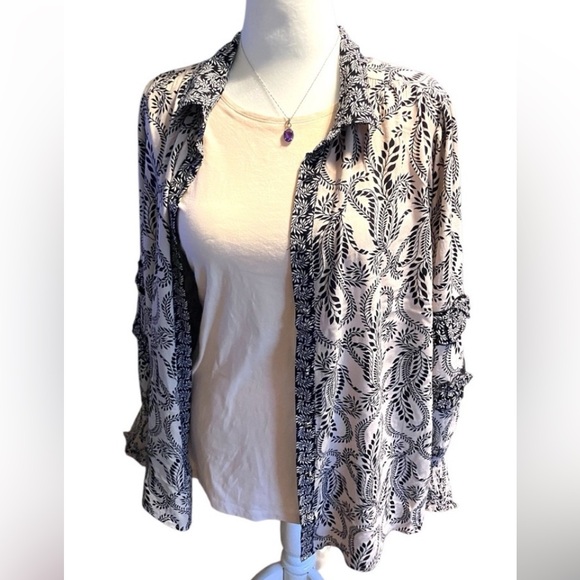 City Chic “Dreamweaver” floral botanical print blouse size 14 - Picture 4 of 10